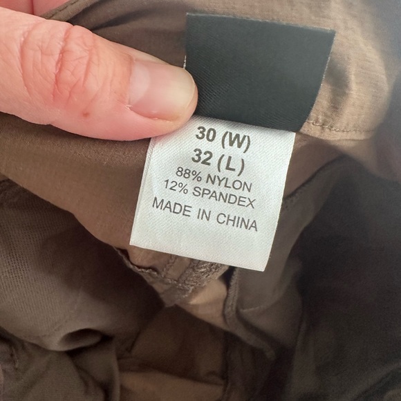 Unitop Brown Convertible Hiking Pants Size 30 Length 32 - Picture 5 of 5